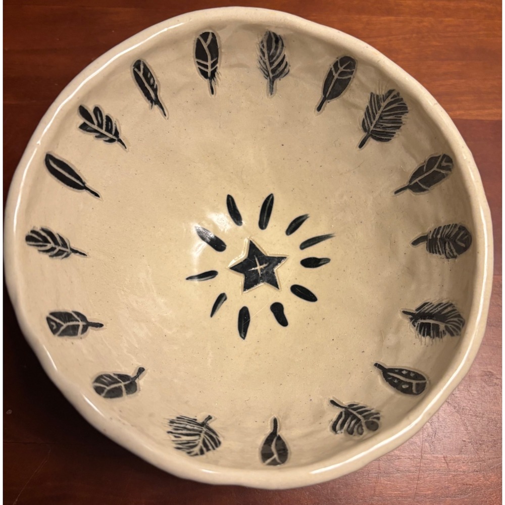 Burnt Thistle Ceramics Handcrafted Feather Star Sunburst Bowl Cream and Black
